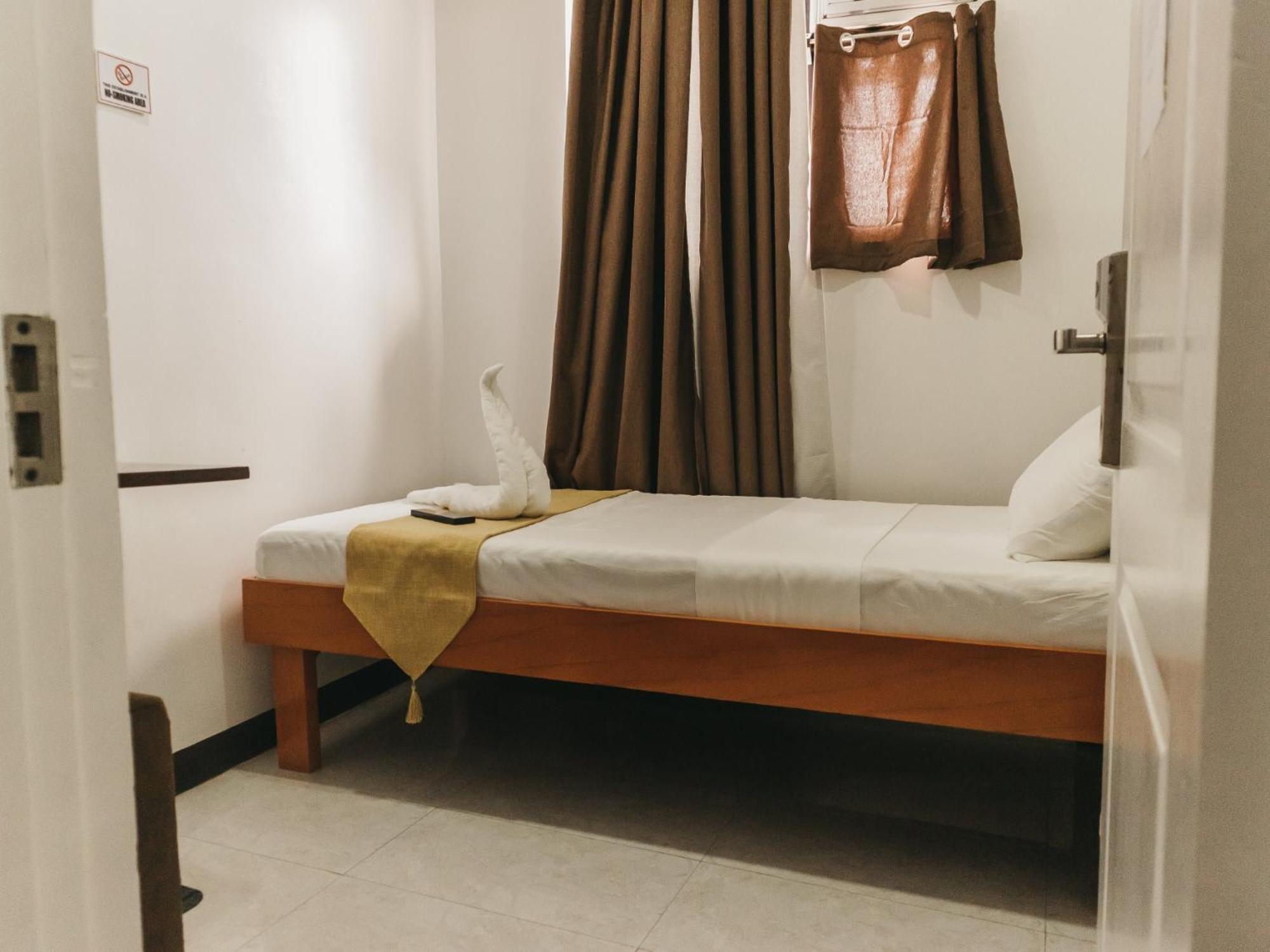 La Choeben Suites Calbayog Buitenkant foto
